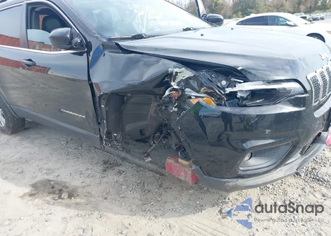 2019 Jeep Cherokee Latitude Plus 4X4 из США, поврежденный, VIN 1C4PJMLB5KD161486